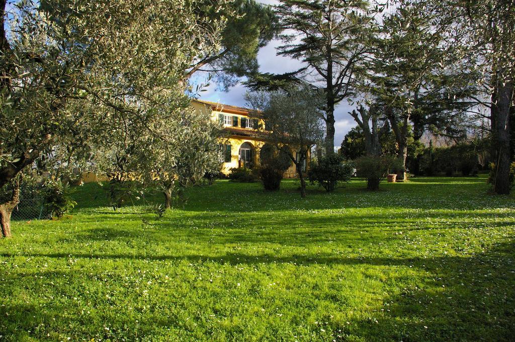 Tenuta Poggio Alla Farnia Fauglia Exterior photo